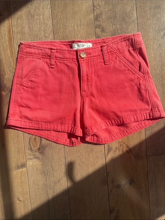 Abercrombie & Fitch Pants - Women’s Abercrombie & Fitch Coral Casual Shorts